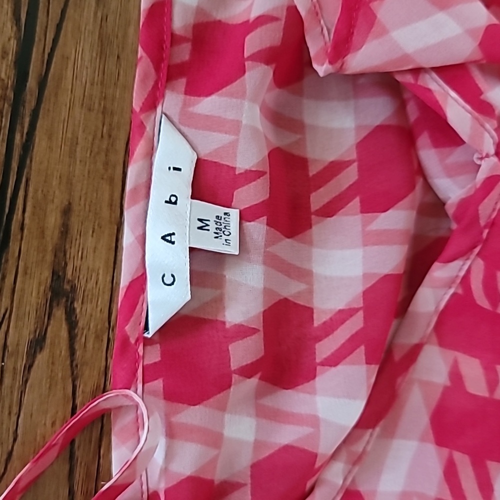 Cabi Ruffle Top Size M - Picture 3 of 3